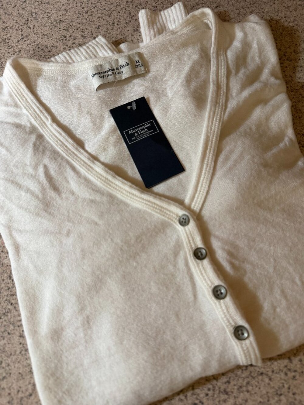 New with Tags! Abercrombie & Fitch Soft A&F Cozy - Size XL